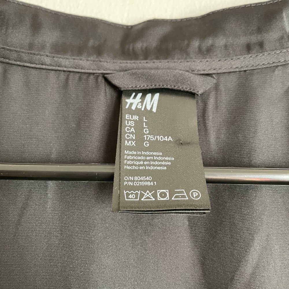 Satin Robe - H&M - Picture 4 of 5